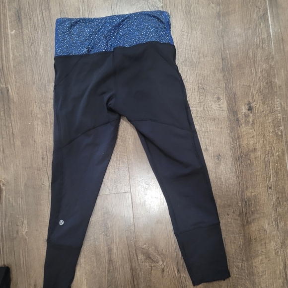 Lululemon leggings - Picture 3 of 5